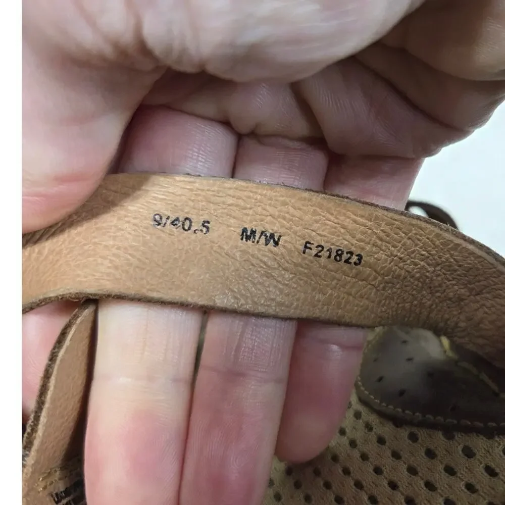 Born Unisex Brown Leather Strappy Sandals Size M 9 W 10.5